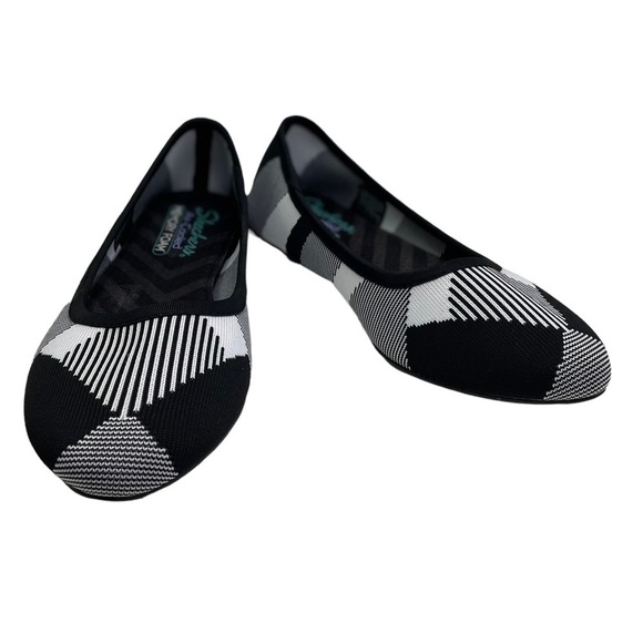 Skechers Women’s Cleo Knit Flats - Picture 4 of 9